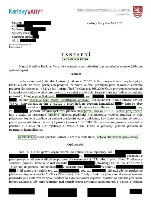 Anonymizované rozhodnutí, Předjíždění za značkou B21a: Řízení zastaveno