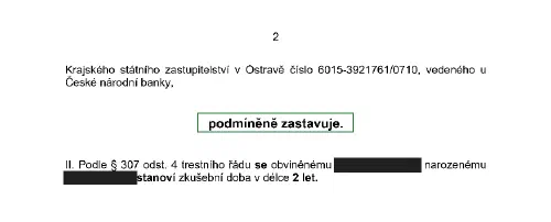 Anonymizované rozhodnutí, Nehoda na křižovatce, zranění posádky: Stíhání podmíněně zastaveno